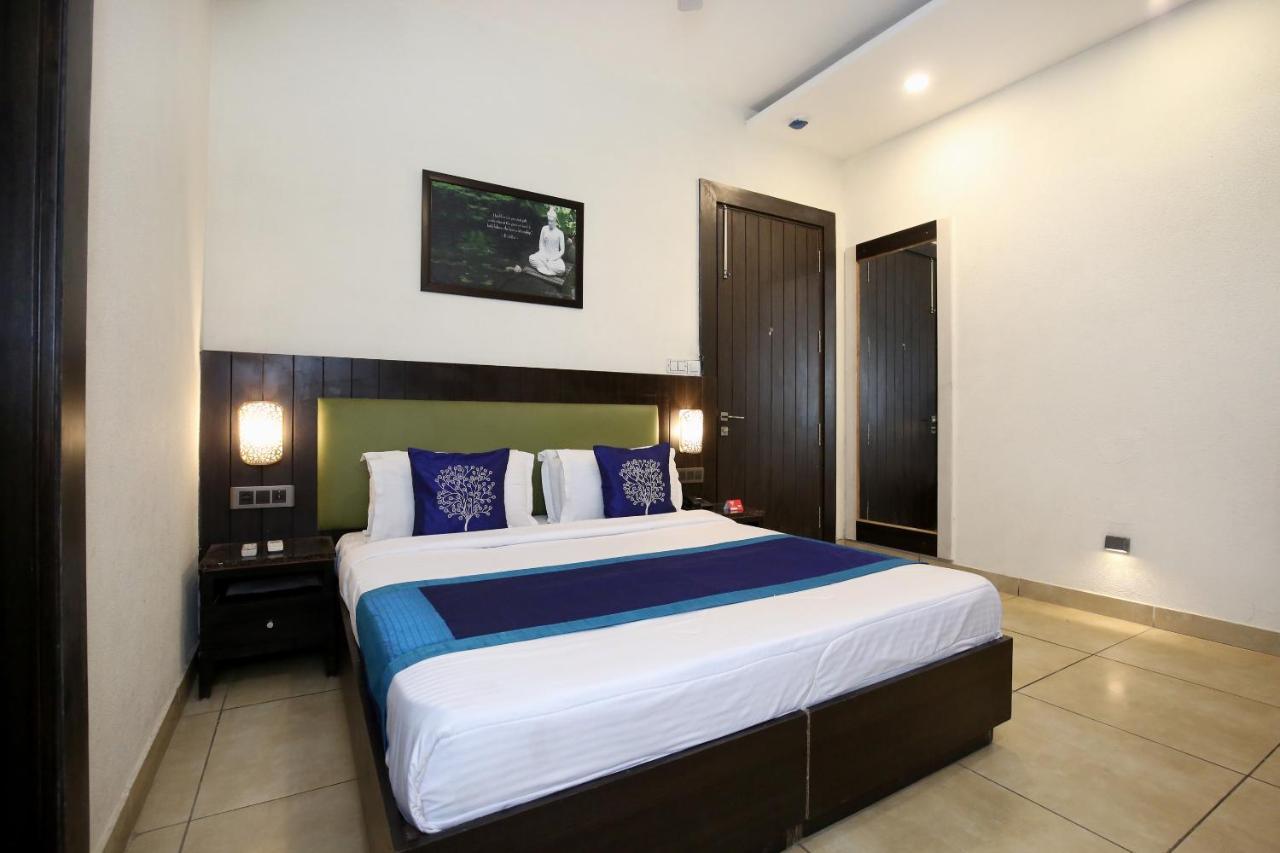 Hotel Oyo 9982 Shahz Lounge Abadpura Exteriér fotografie